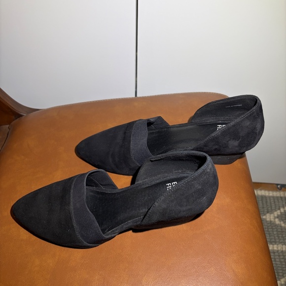 Eileen Fisher Size 8 Slip Ons - Picture 6 of 8